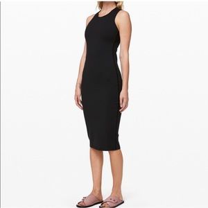 Lululemon Women's Dress Size 6-8 Picnic Play Bodycon black Sleeveless Dress